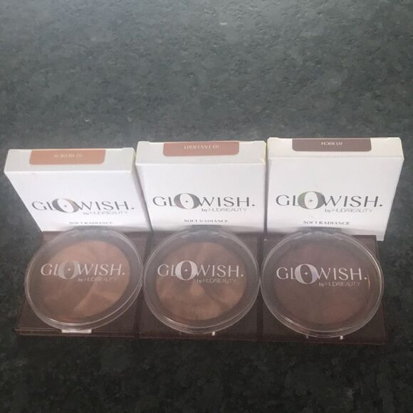 Huda GloWish Soft Radiance Bronzing Powder pick your shade large size bronzer - Picture 3 of 9